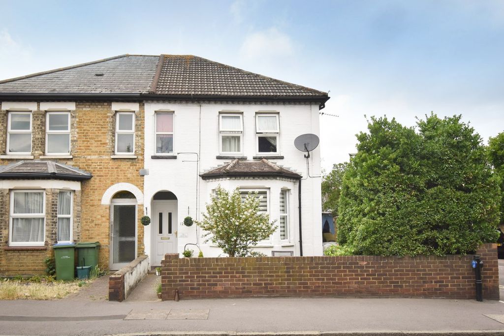 Property photo 1 of 6