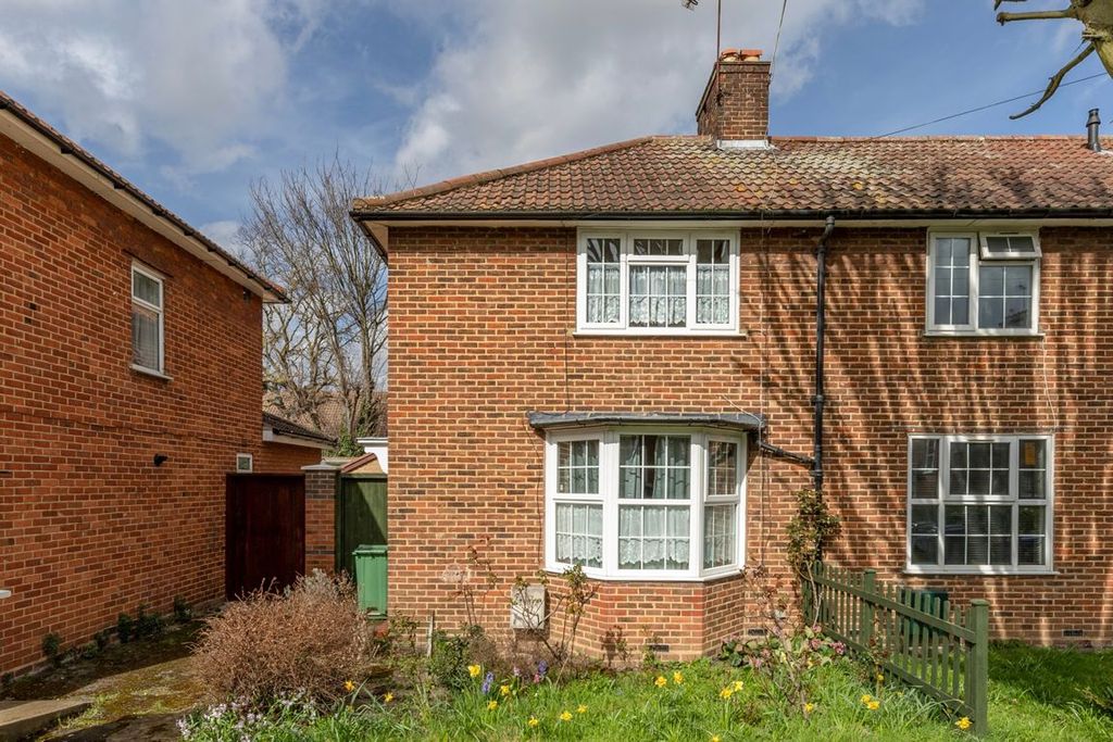 Property photo 1 of 6
