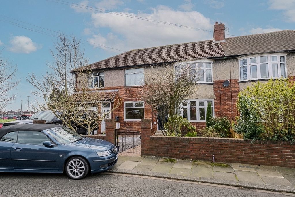 Property photo 2 of 19 Photo 1