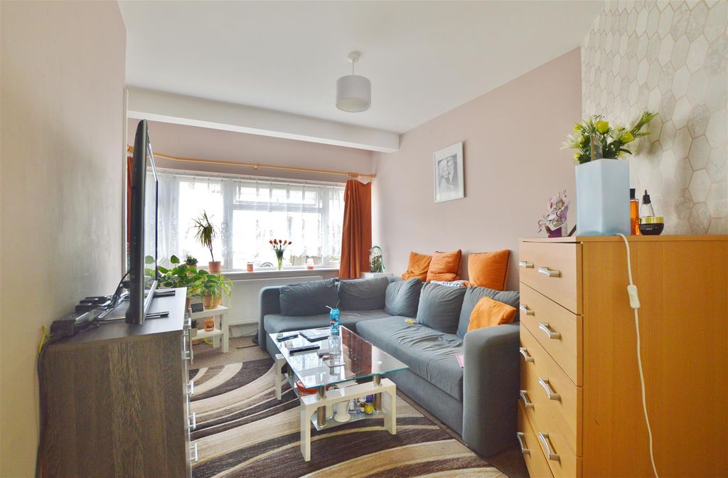 Property photo 2 of 6 Dsc_0949.Jpg