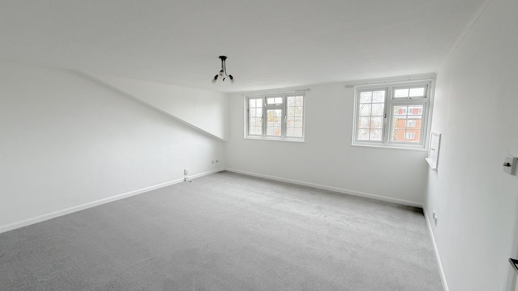 Property photo 2 of 23 Not Specified