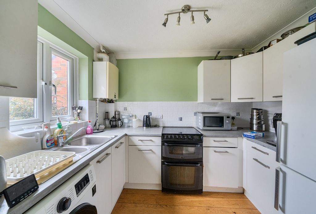 Property photo 3 of 10 1429340-14-69B2Bc...