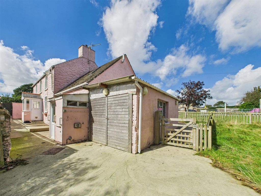 Property photo 2 of 20 Cam05474G0-Pr0029-Still015.Jpg
