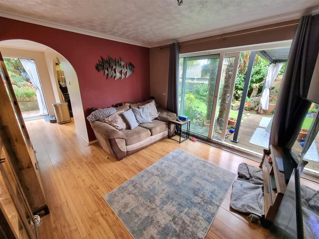 Property photo 2 of 19 Sitting Room 1.Jpg