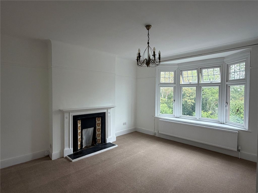 Property photo 2 of 11 Picture No. 04