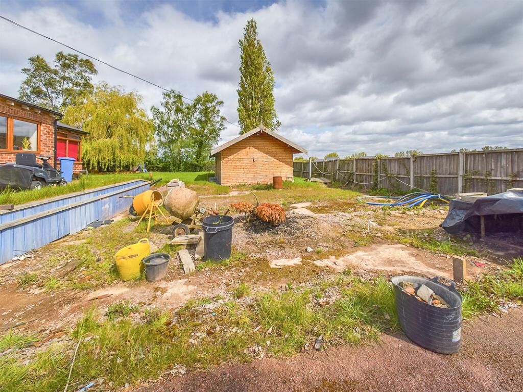 Property photo 3 of 7