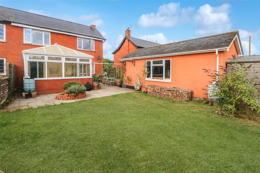 Property photo 2 of 16 2 - Picture No. 16