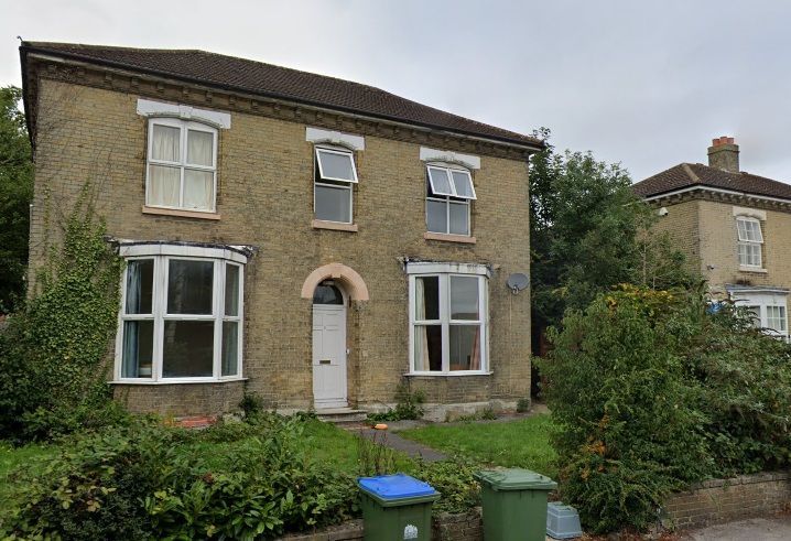 Property photo 1 of 4