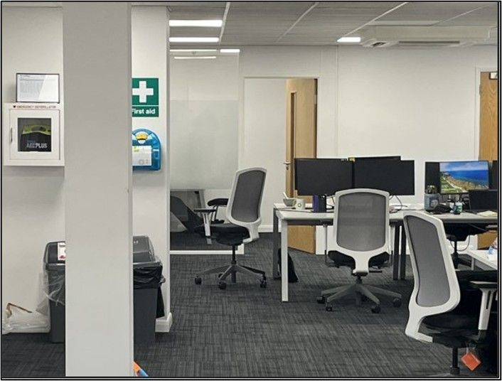 Property photo 3 of 9 Photo 5