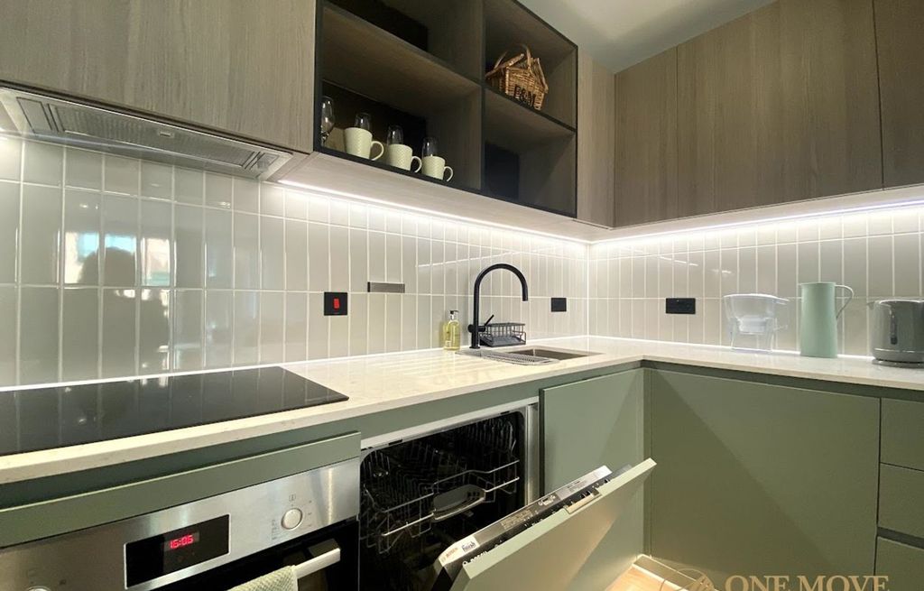 Property photo 3 of 24