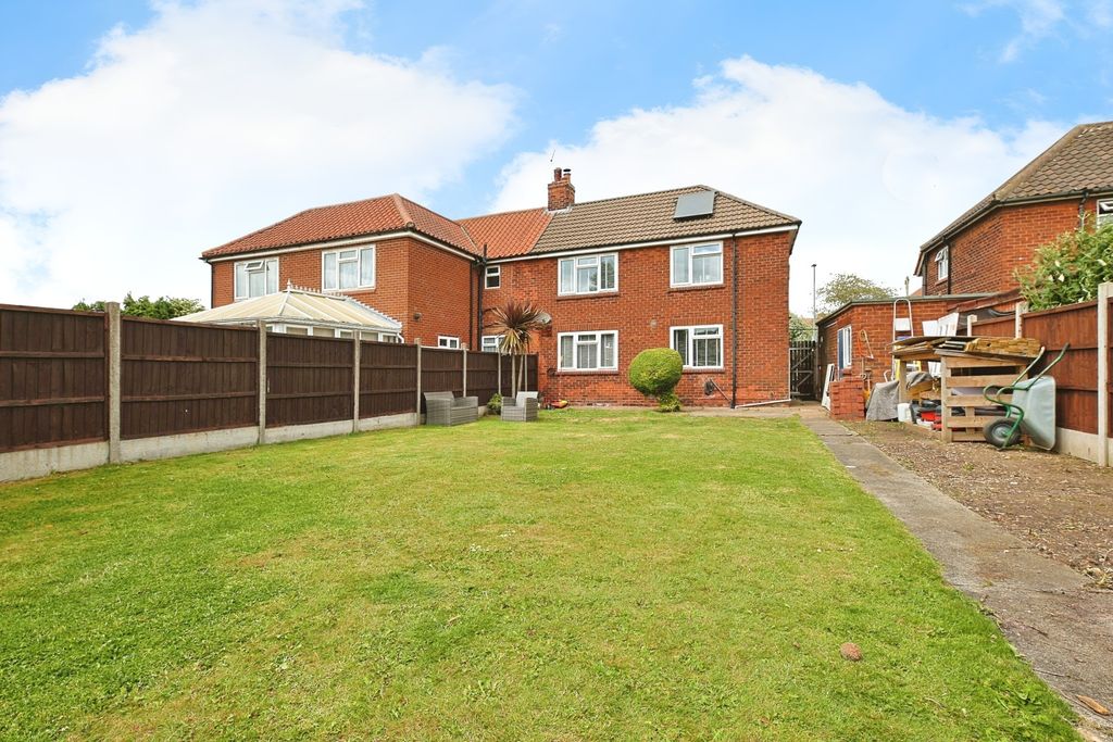 Property photo 1 of 11 4175921