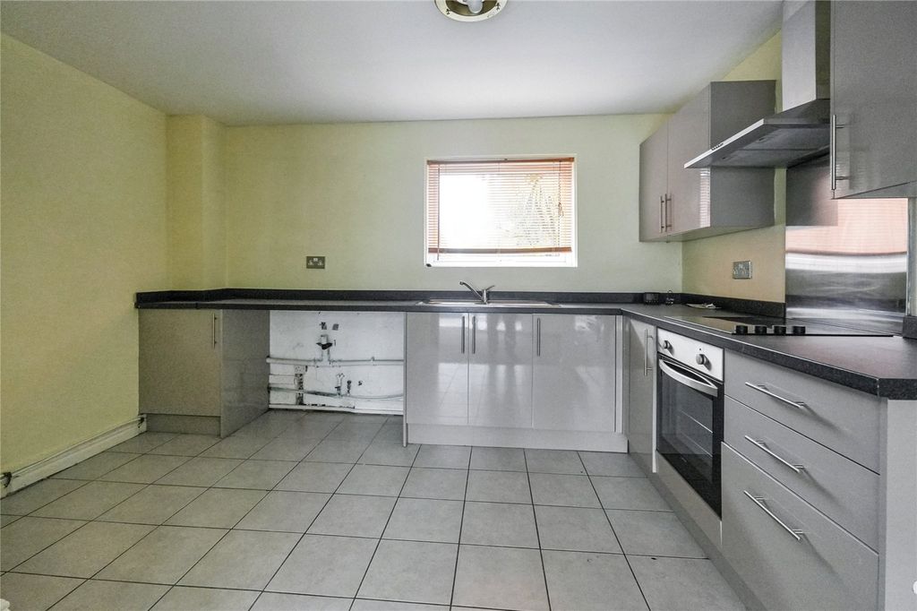 Property photo 2 of 14 Picture No. 02