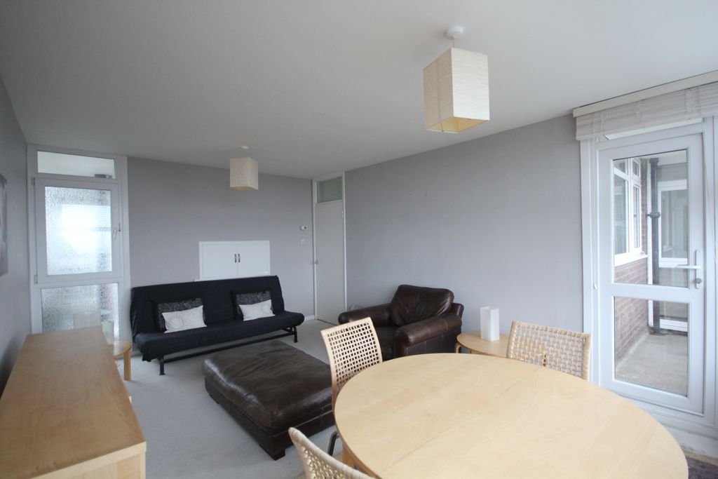 Property photo 3 of 7 56 War 3