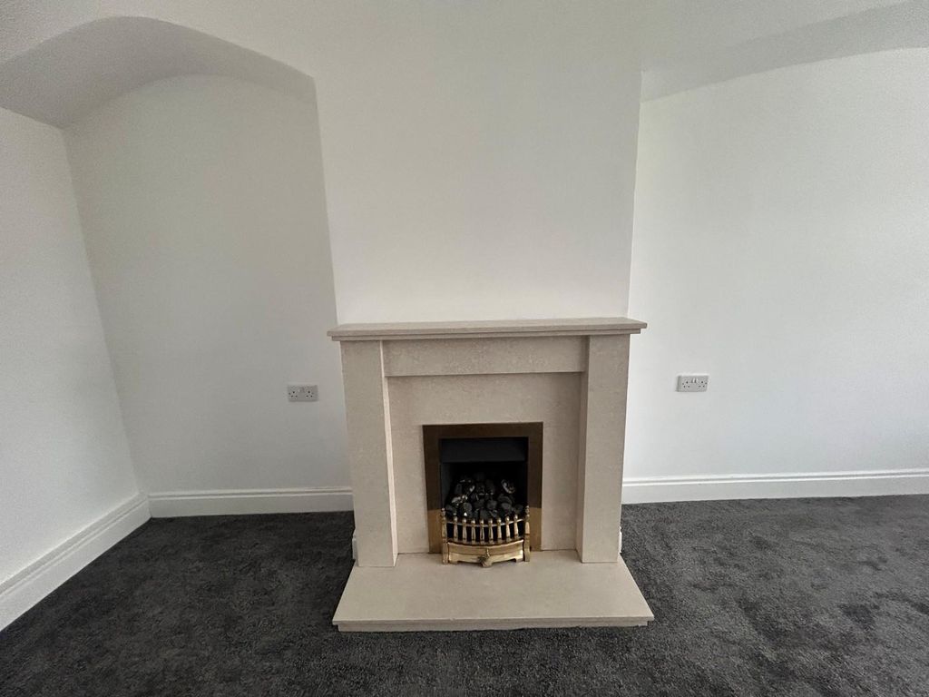 Property photo 1 of 12 3.Jpg
