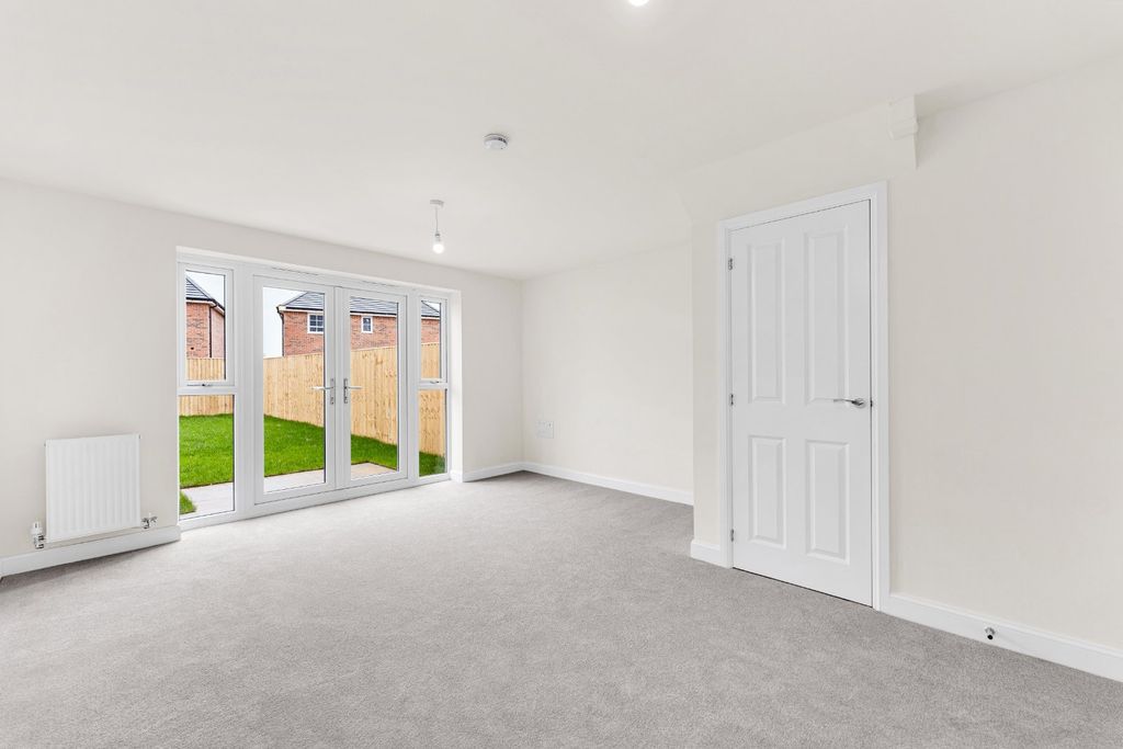 Property photo 2 of 20 Picture No. 70