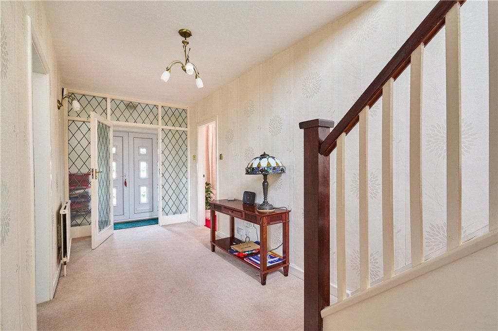 Property photo 3 of 19 Hallway
