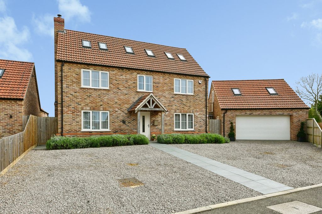 Property photo 3 of 21 5059