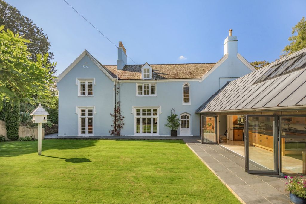 Property photo 1 of 17 Picture 1