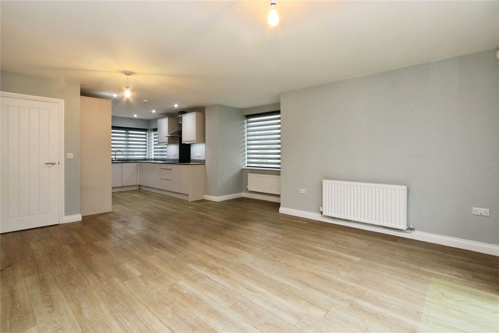 Property photo 3 of 18 Picture No. 07