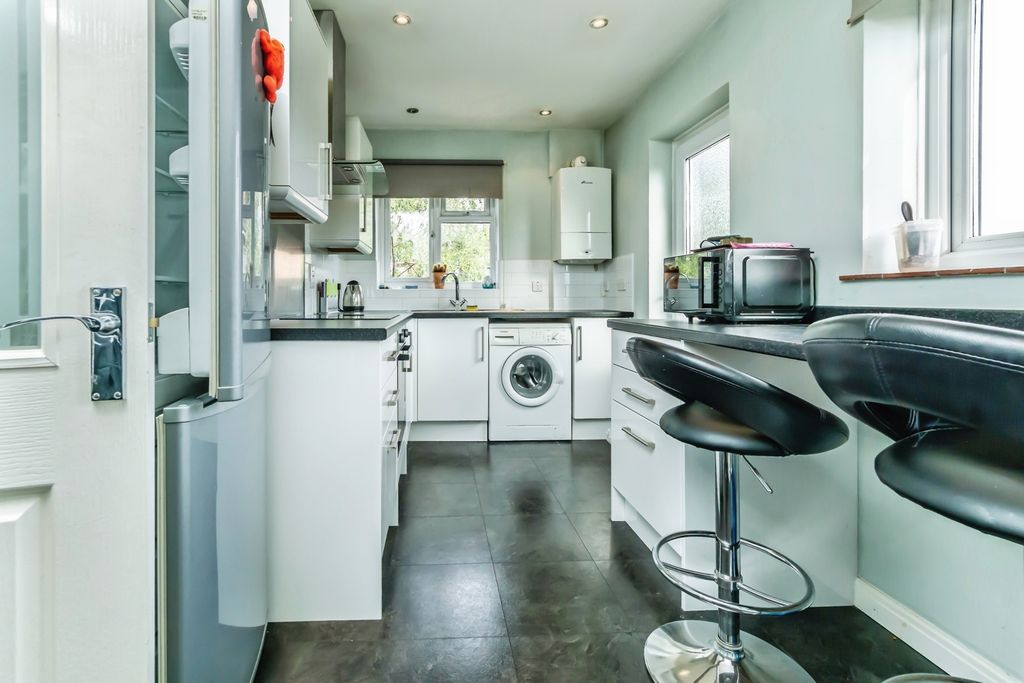 Property photo 2 of 18 Pbox-Img.Jpg