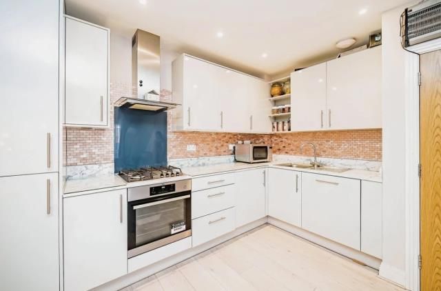 Property photo 2 of 13 Kitchen