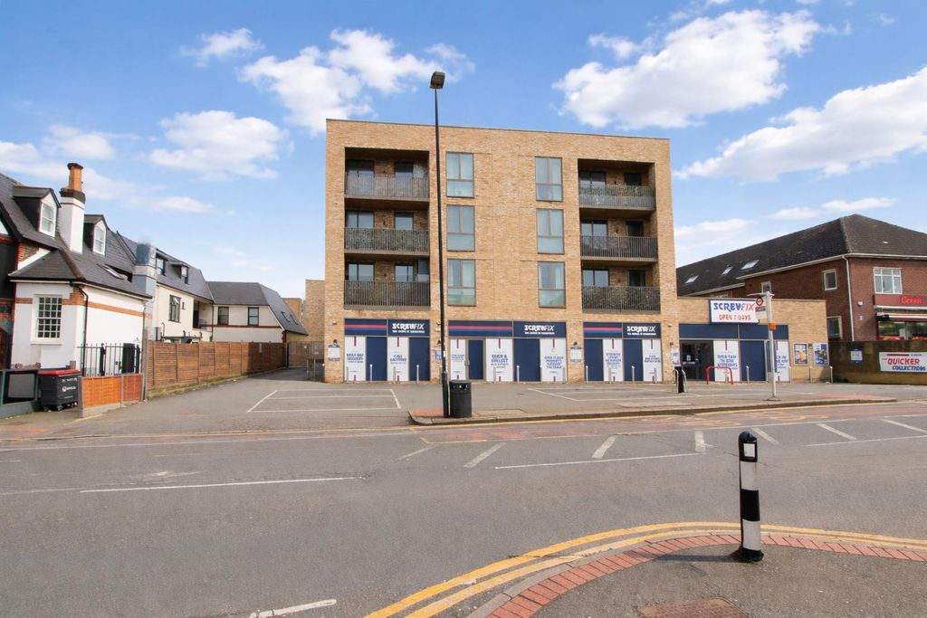 Property photo 2 of 20 Front