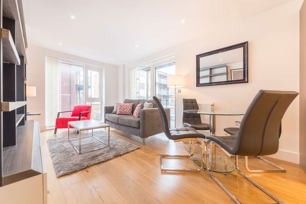 Property photo 1 of 10