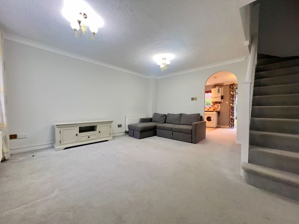 Property photo 3 of 11 Clove