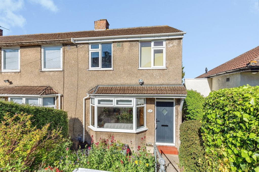 Property photo 1 of 13