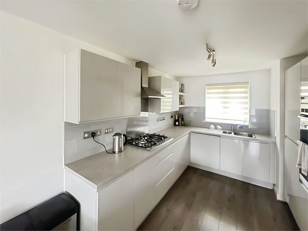 Property photo 2 of 7 Picture 2