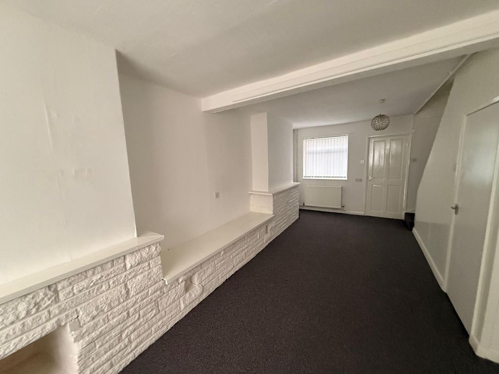 Property photo 2 of 9 5c02cd3E-Cda0-4516-A522-66Dfa6d70Fb4 - Copy