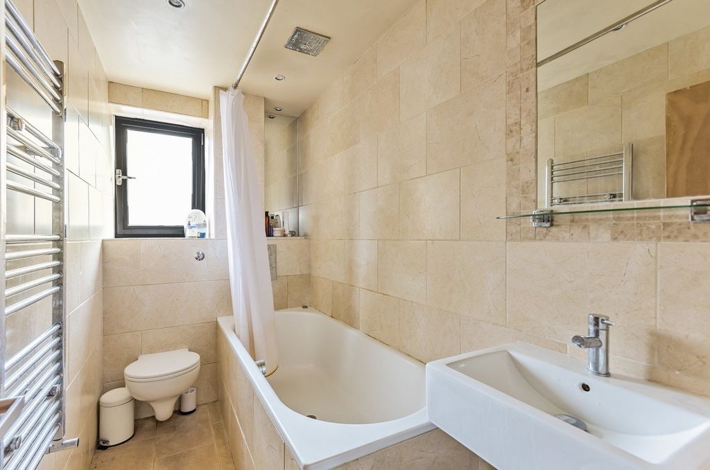 Property photo 3 of 14 Picture No. 26