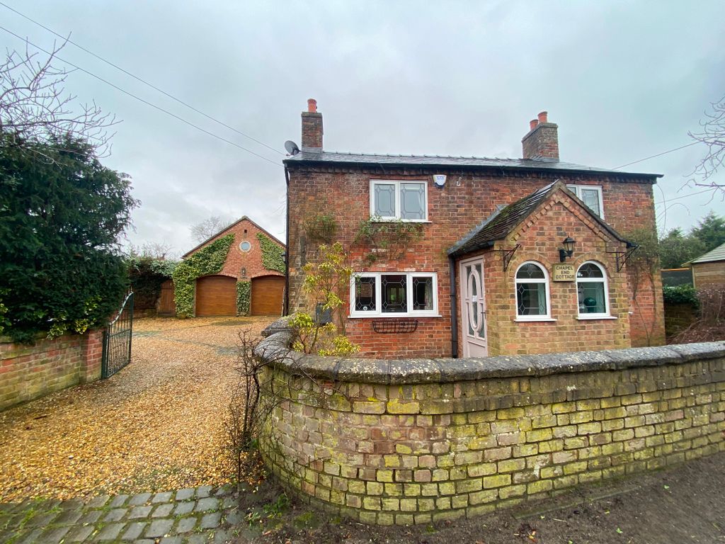 Property photo 1 of 34