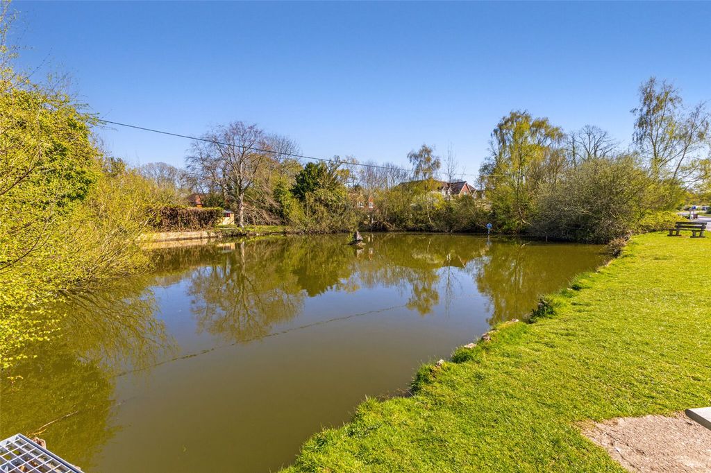 Property photo 2 of 13 Picture No. 09