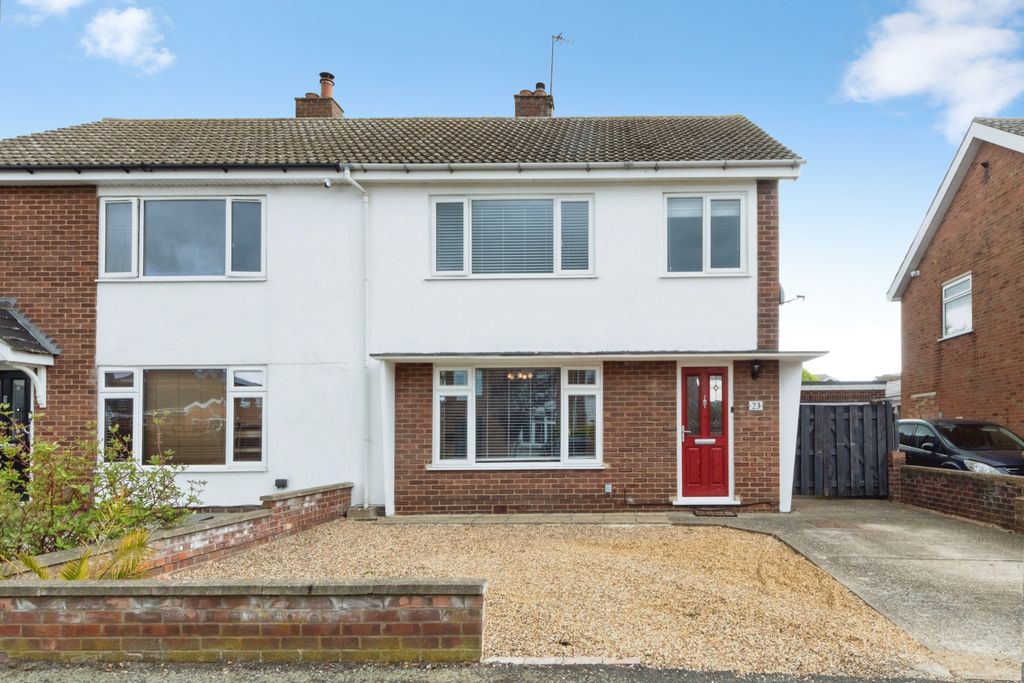 Property photo 1 of 19 Front View