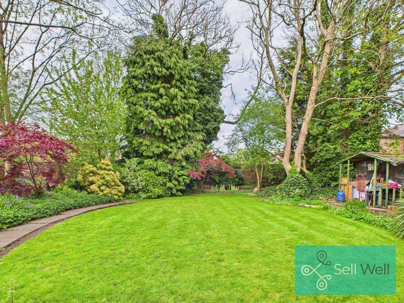 Property photo 2 of 31 Rear Garden