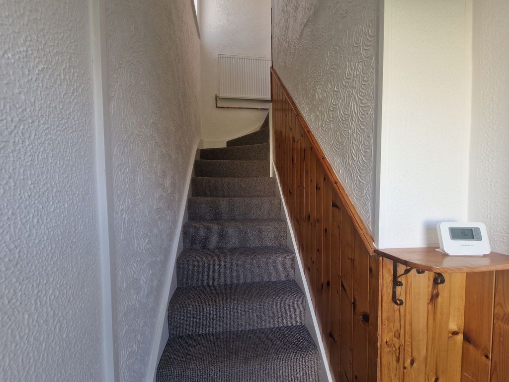 Property photo 2 of 11 Photo 4
