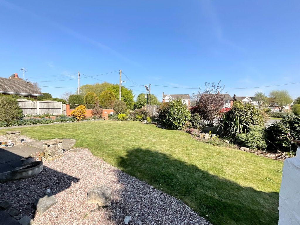 Property photo 3 of 25