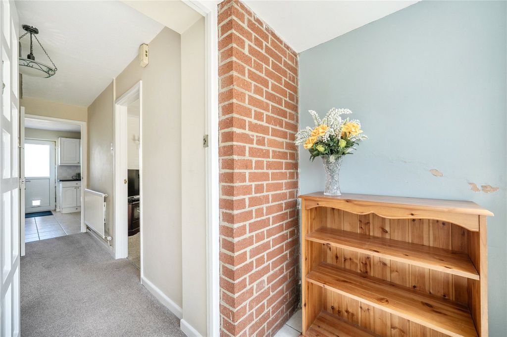 Property photo 2 of 16 Picture No. 05