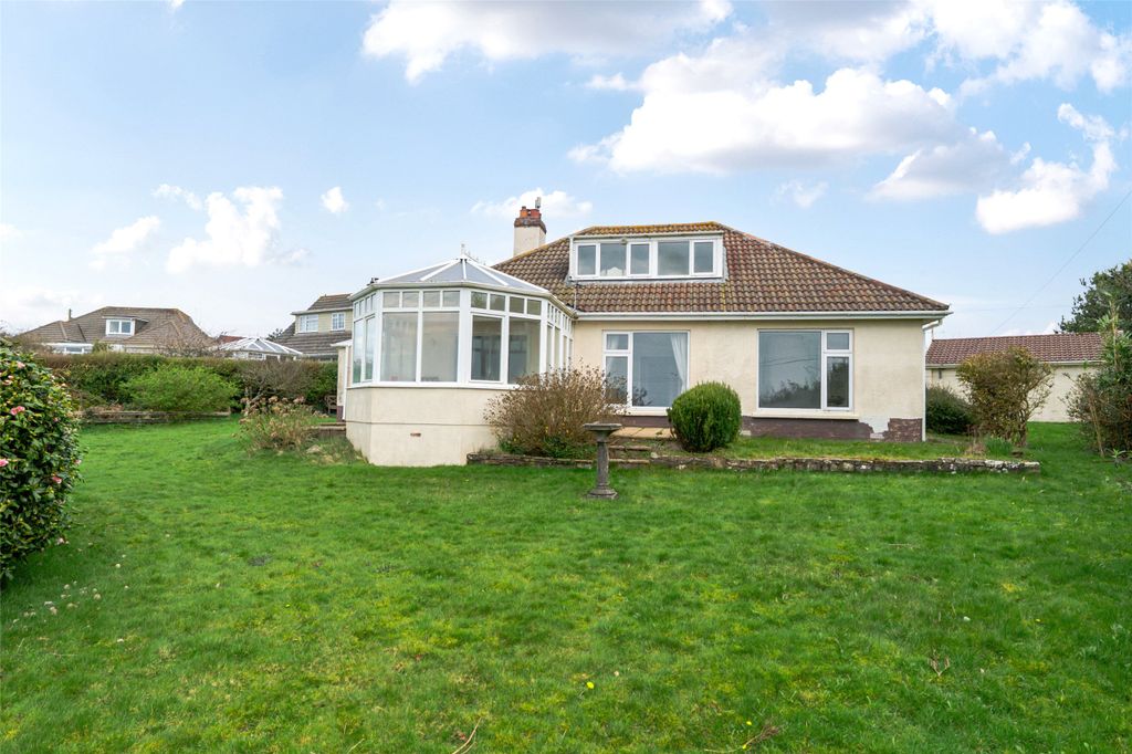 Property photo 3 of 23 Picture No. 24