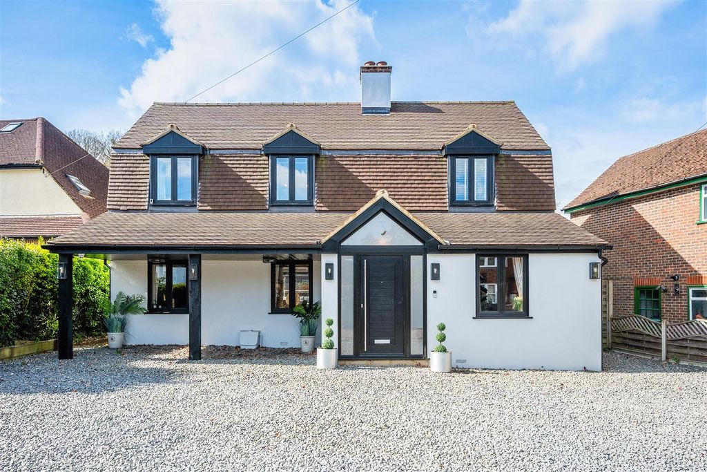 Property photo 1 of 30 The Cottage, 3 - (29).Jpg