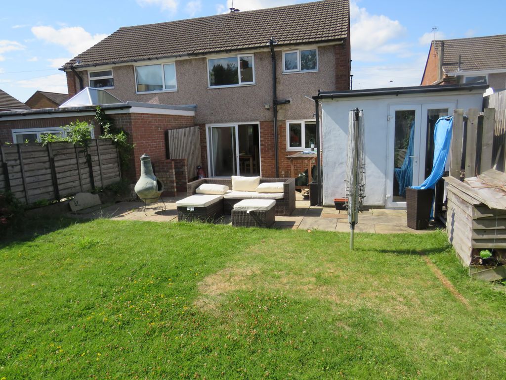 Property photo 2 of 11 Garden