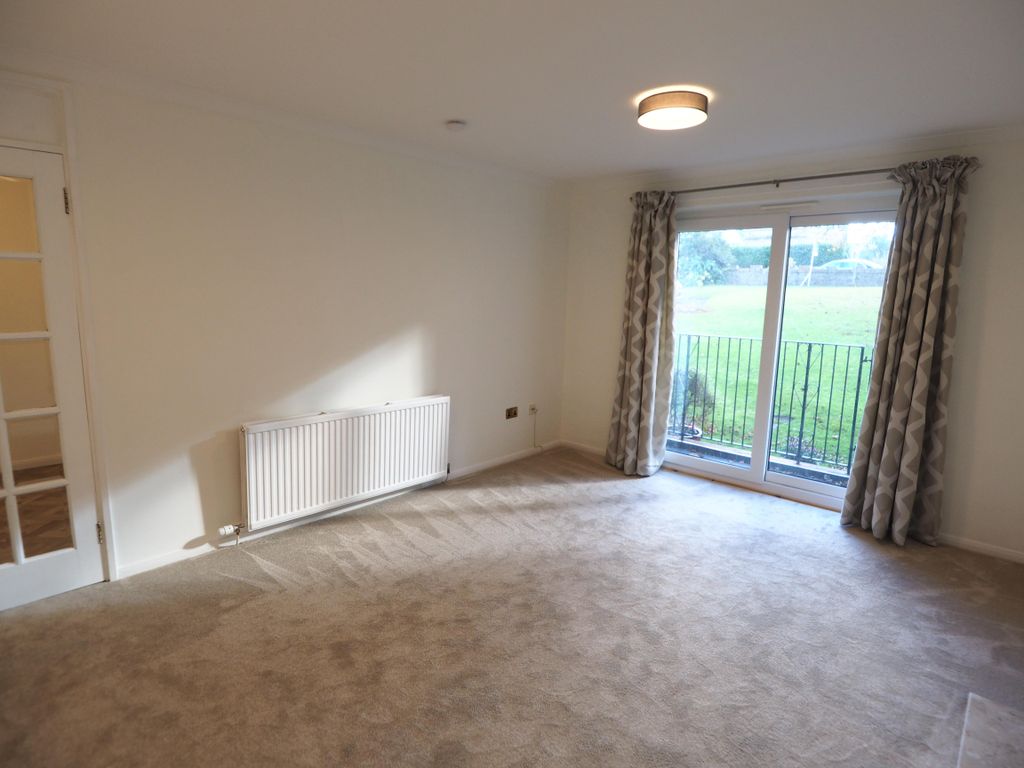 Property photo 3 of 23