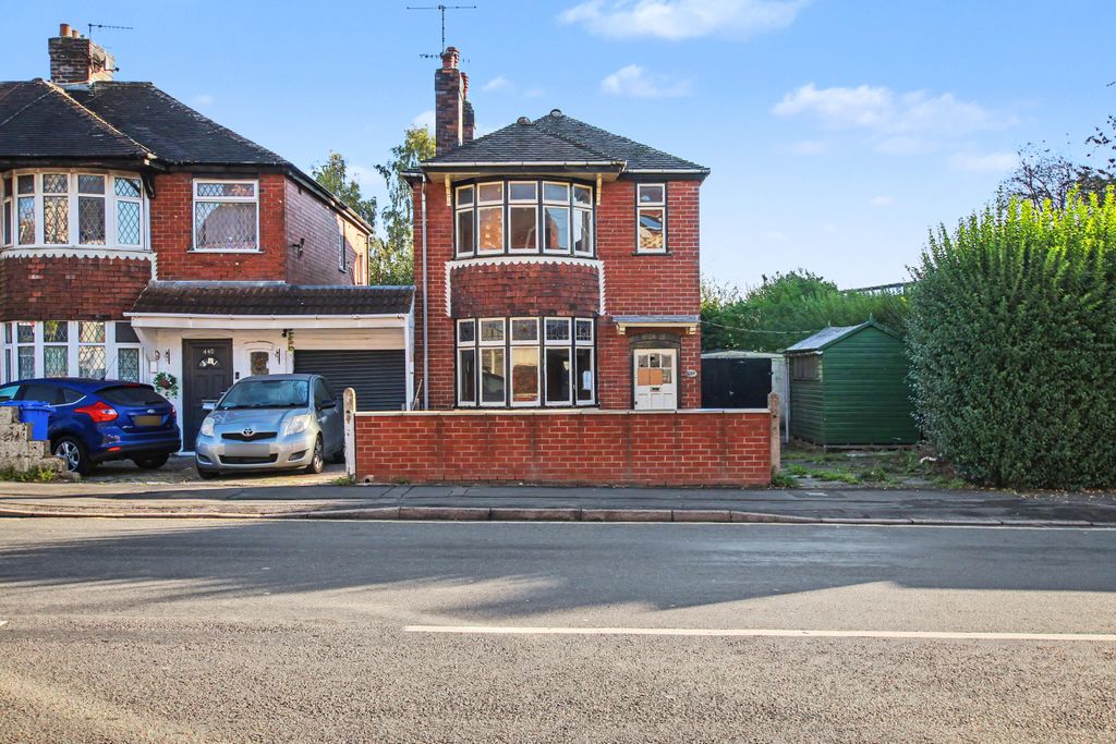 Property photo 1 of 19 438 Victoria Road, Stoke-On-Trent, St1 3Je