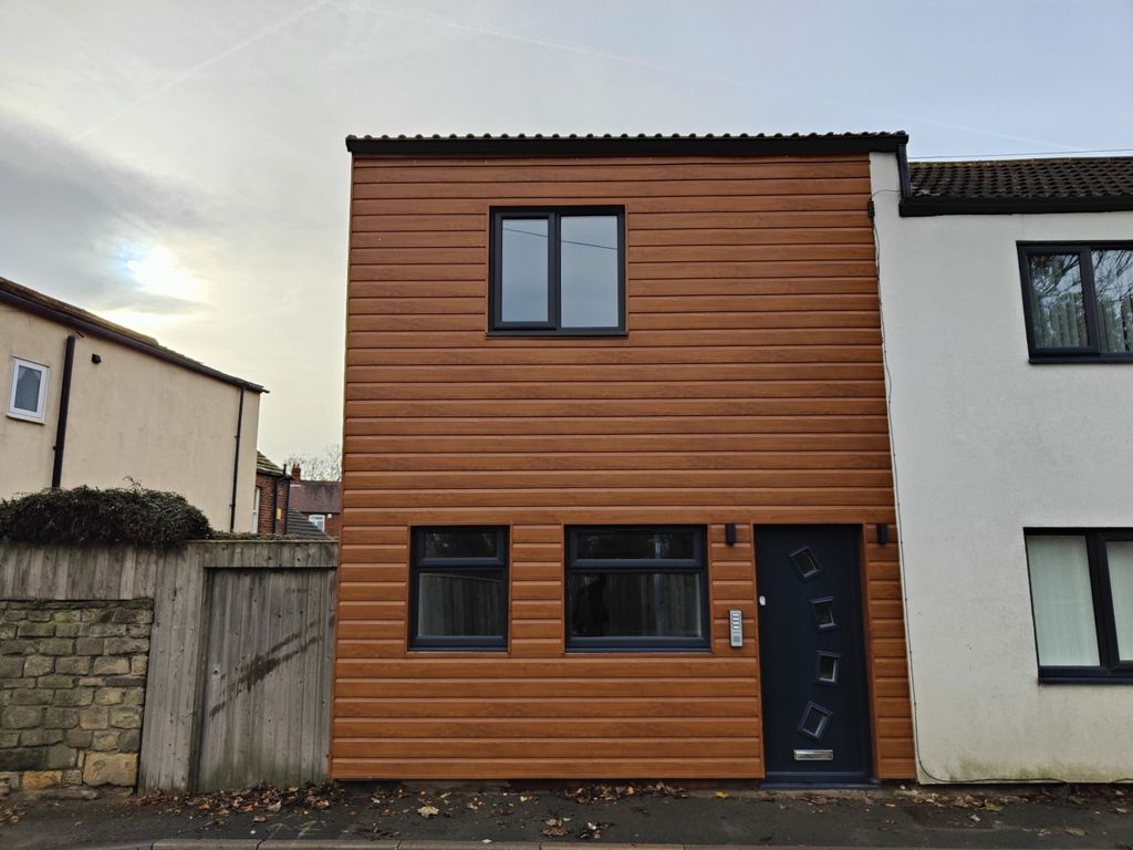 Property photo 1 of 12 0 General