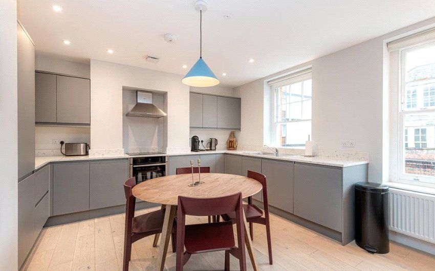 Property photo 3 of 8 Picture No. 02