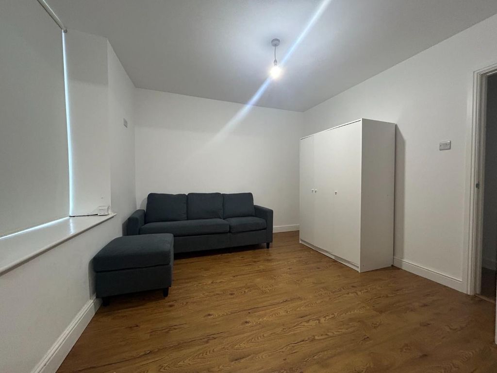 Property photo 2 of 7 Img_5433.Jpg