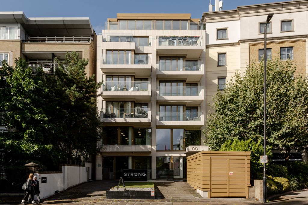 Property photo 2 of 26 311285 - 20250915-Tmh-Pentonville-Rd_66-59_Hi_Res.Jpg