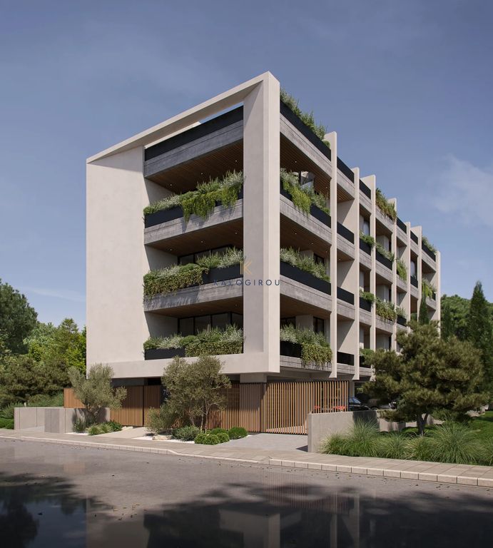 Property photo 2 of 9