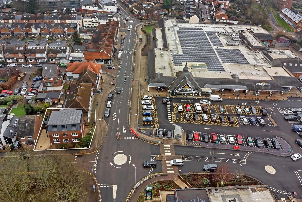 Property photo 1 of 21 Royalroad_Midflat-2.Jpg